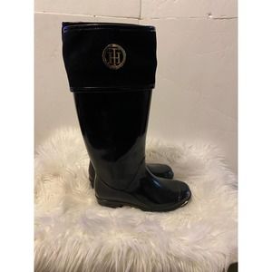 Tommy Hilfiger Womens 9 Black Rubber/ Suede Block Heel Pull On Rain Boots
